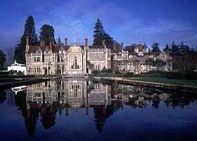 Amazing Rhynefiled House